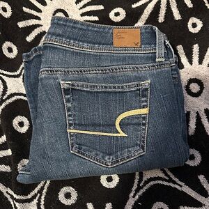 American Eagle Slim Boot Jeans Size 6 Short